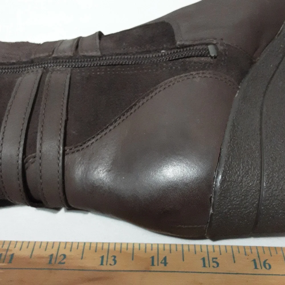 UGG Lesley Stout Women's 7 Brown Waterproof Suede Wedge Knee-High‎ Boots